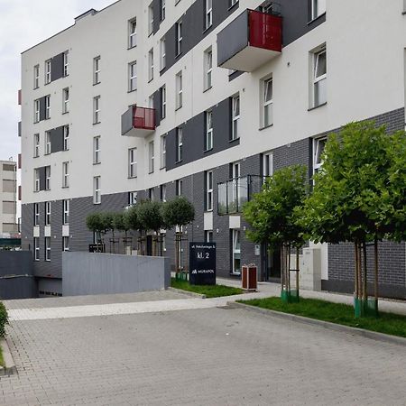 Vetulaniego Apartment With Air Conditioning & Parking By Renters Prestige كراكوفيا المظهر الخارجي الصورة
