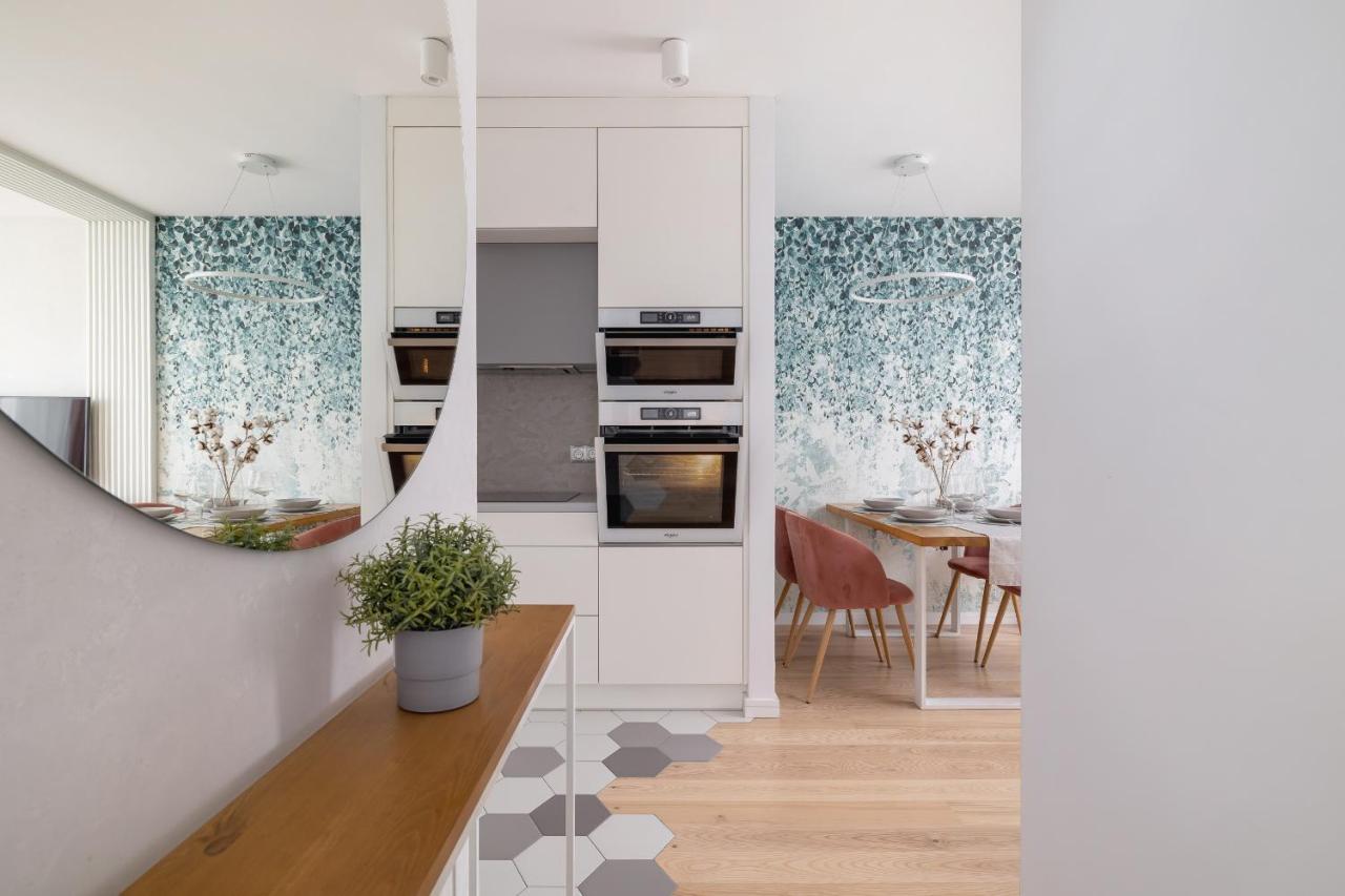 Vetulaniego Apartment With Air Conditioning & Parking By Renters Prestige كراكوفيا المظهر الخارجي الصورة